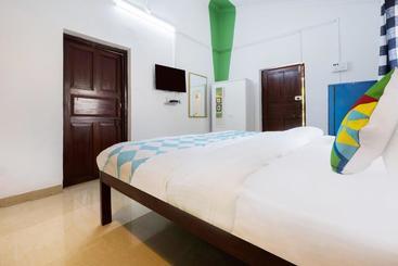 펜션 Oyo Home 27663 Graceful Studio Anjuna