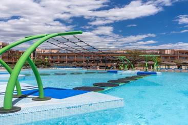 هتل Ohtels Les Oliveres