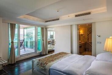 هتل Radisson Blu Bosphorus