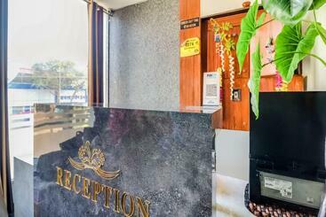 酒店 Oyo 69735  Cra