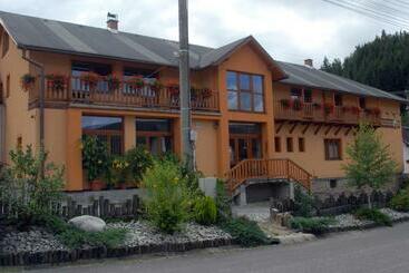 펜션 Penzión Pod Kýčerou