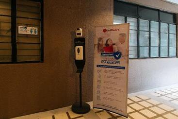 فندق Reddoorz Near Fishermall Quezon City