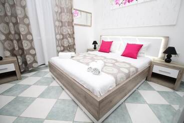 پانسیون Apartments Cota