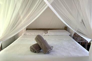 Пансион Casa Aratu   Caraíva