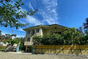 پانسیون Guest House Mari