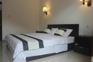 פנסיון Silvy Guesthouse