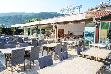 בית מלון כפרי Aloria Garden