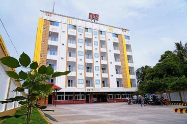 בית מלון כפרי Devansh Bhanu Residency Dbr