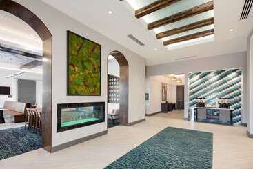 فندق Hampton Inn By Hilton Smithfield Selma