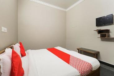 Отель Oyo 76732 Bala Residency