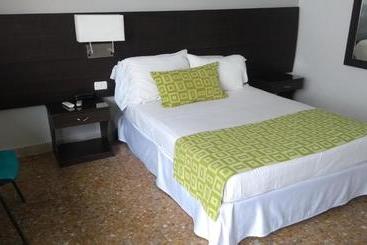 هتل Manantial Melgar Torre 2