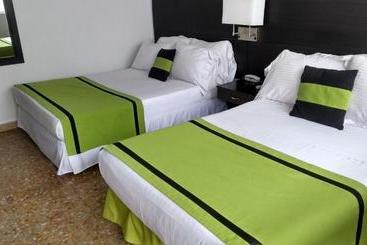 هتل Manantial Melgar Torre 2