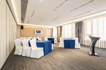 בית מלון כפרי Holiday Inn Express Jinjiang Anhai, An Ihg