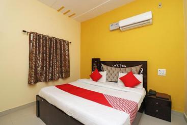 酒店 Oyo 29644 Royal