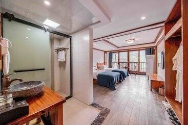 호텔 Xijiang Village Vision