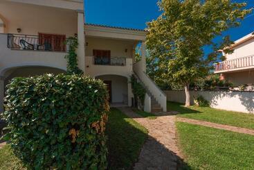 מלון דירות Le Dimore Di Budoni