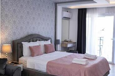 هتل آپارتمان Marino Lux Prenoćište