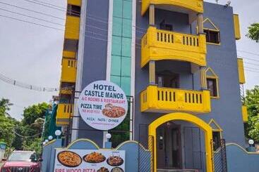 Отель Castle Manor   Auroville Beach