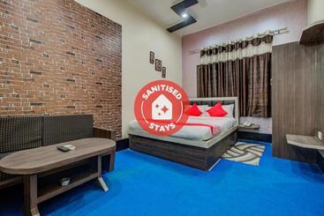 호텔 Oyo 22376 Delight