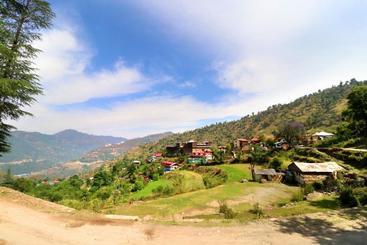 فندق Oyo 40149 Divine Point