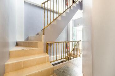 فندق Oyo 75375 Lisa Guesthouse