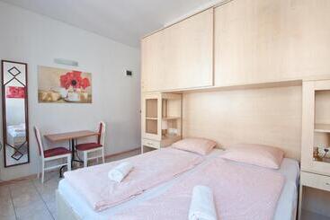 Пансион Borbarátok Háza