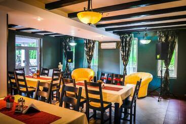 Пансион Franzdorf Alpin