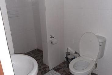 膳宿费 Mihandzu Guest House