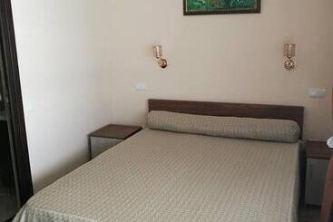 Пансион Vila Teju Valeni