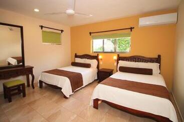 Papagayo Hotel Boutique