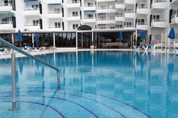 Apartamentos Vistamar