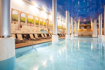 Grupotel Playa De Palma Suites & Spa