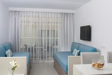 Apartments Hoposa Daina