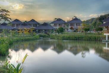 فندق Maekok River Village Resort