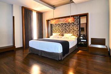هتل Vincci Soho