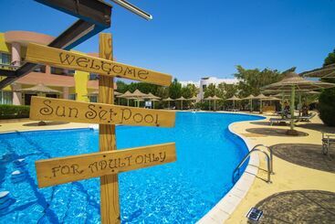 استراحتگاه Sierra Sharm El Sheikh