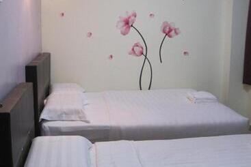 호텔 Max Inn Suite