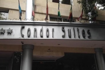 בית מלון כפרי Condor Suites Apart