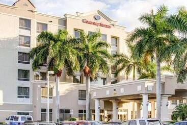 Отель Hampton Inn Weston Ft. Lauderdale