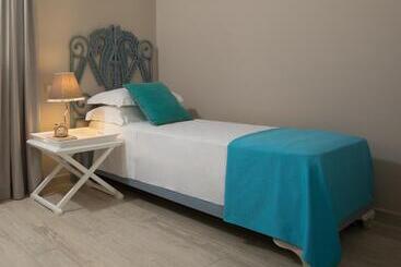 فندق Les Sables Noirs & Spa
