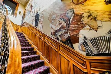 هتل Mansion Dandi Royal