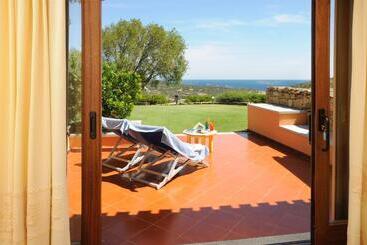 בית מלון כפרי Rocce Sarde