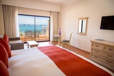 هتل Sandos Finisterra All Inclusive