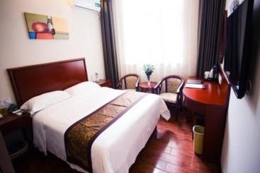 酒店 Greentree Inn Zhengzhou Train Station Renmin Park Shell