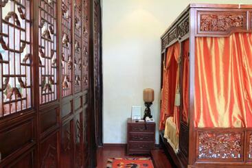 هتل Beijing No 5 Courtyard