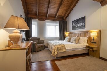 فندق Eira Ski Lodge