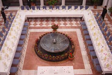 Отель Escuela Convento Sto Domingo