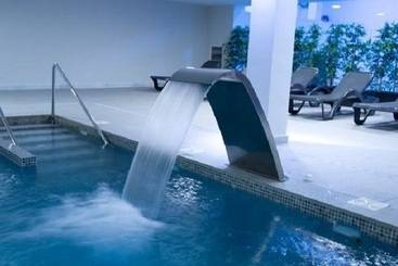 هتل Garbi Costa Luz