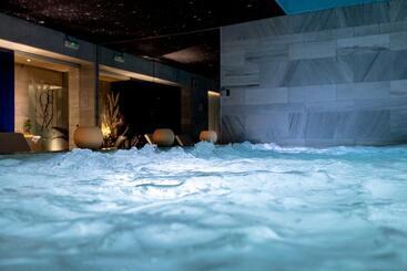 Hospes Palacio De Los Patos, A Member Of Design Hotels