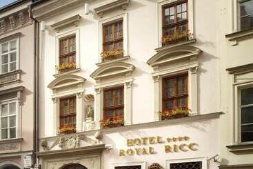 هتل Royal Ricc
